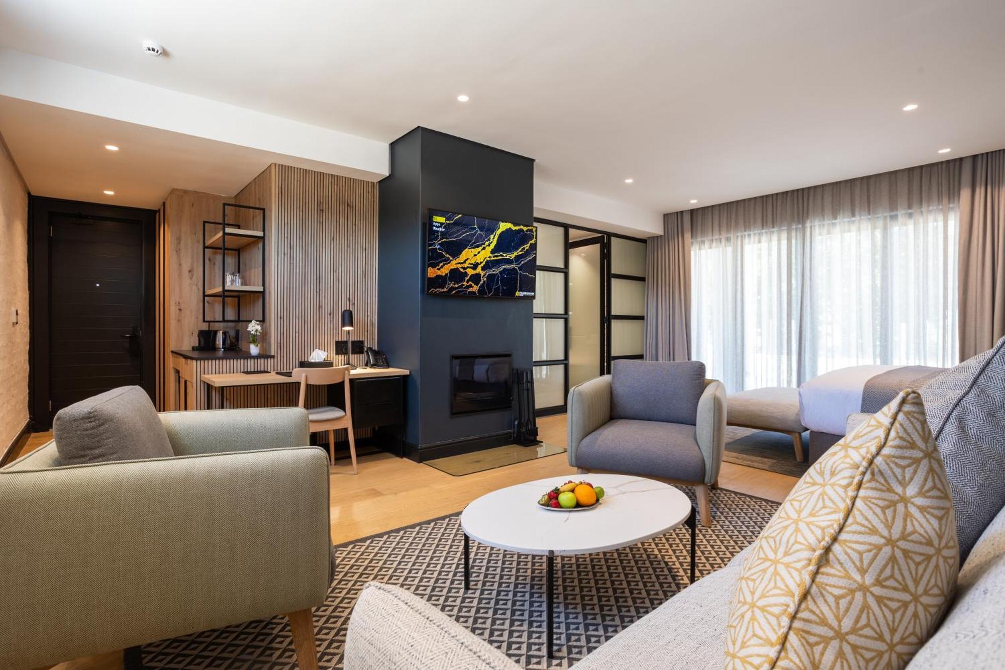 Franschhoek Hotel Экстерьер фото