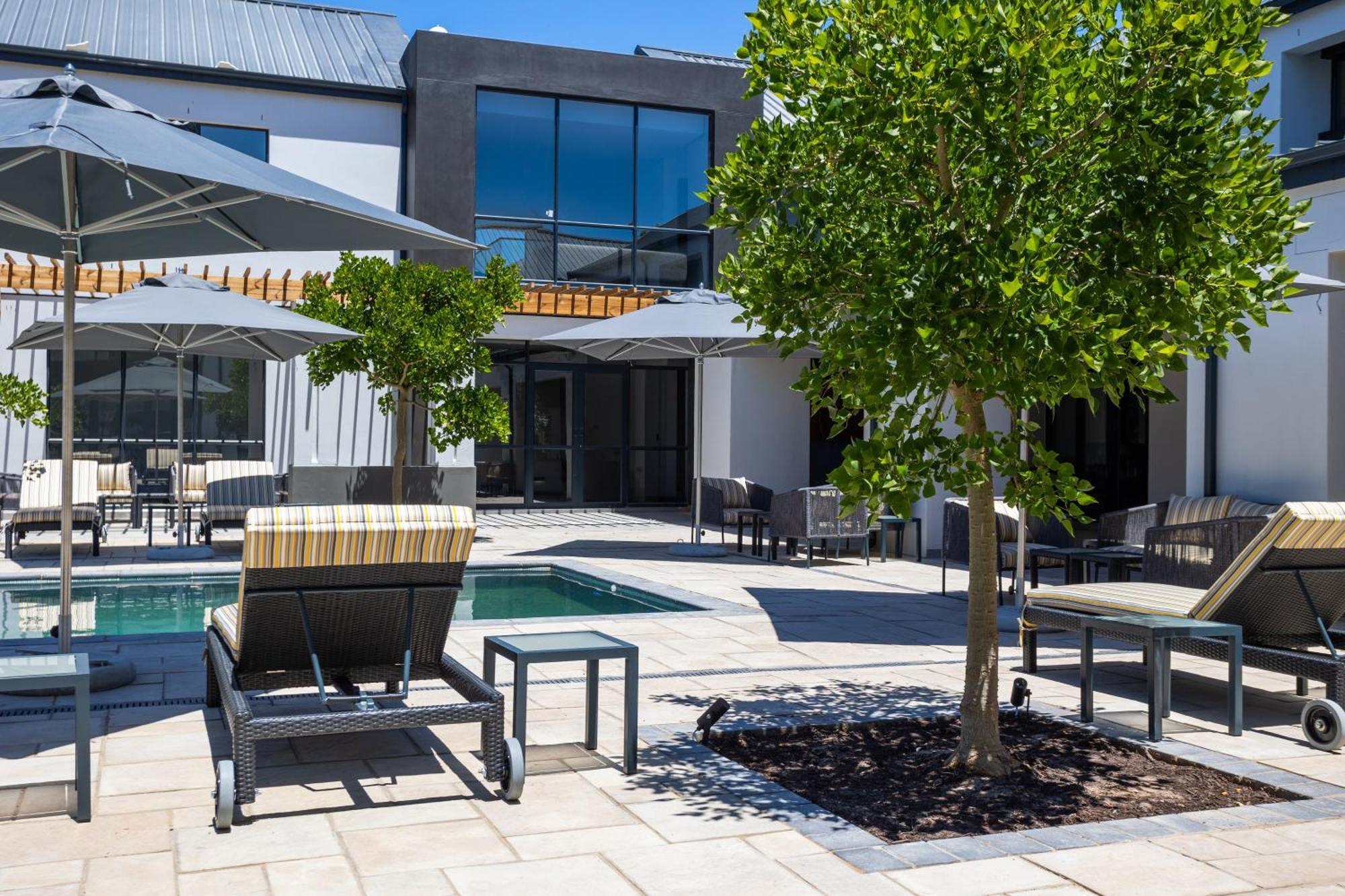 Franschhoek Hotel Экстерьер фото